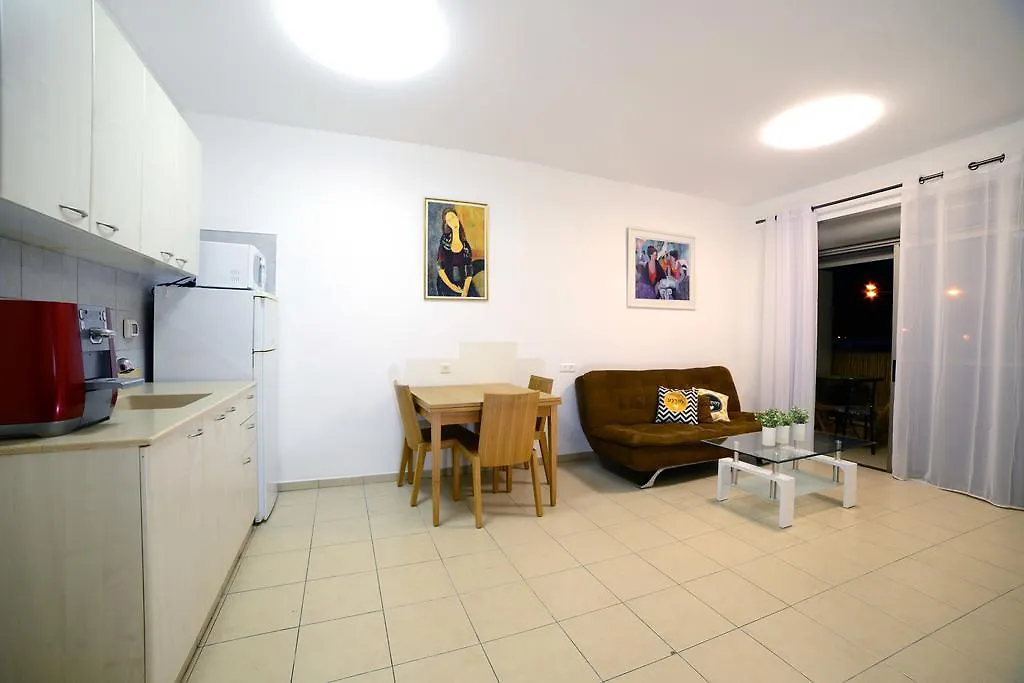 Holiday Apartment - Beit Almog Eilat
